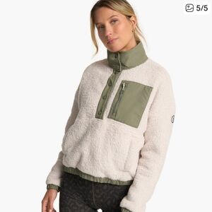 Vuori Women's Teddy fleece Jacket - Cream and Green